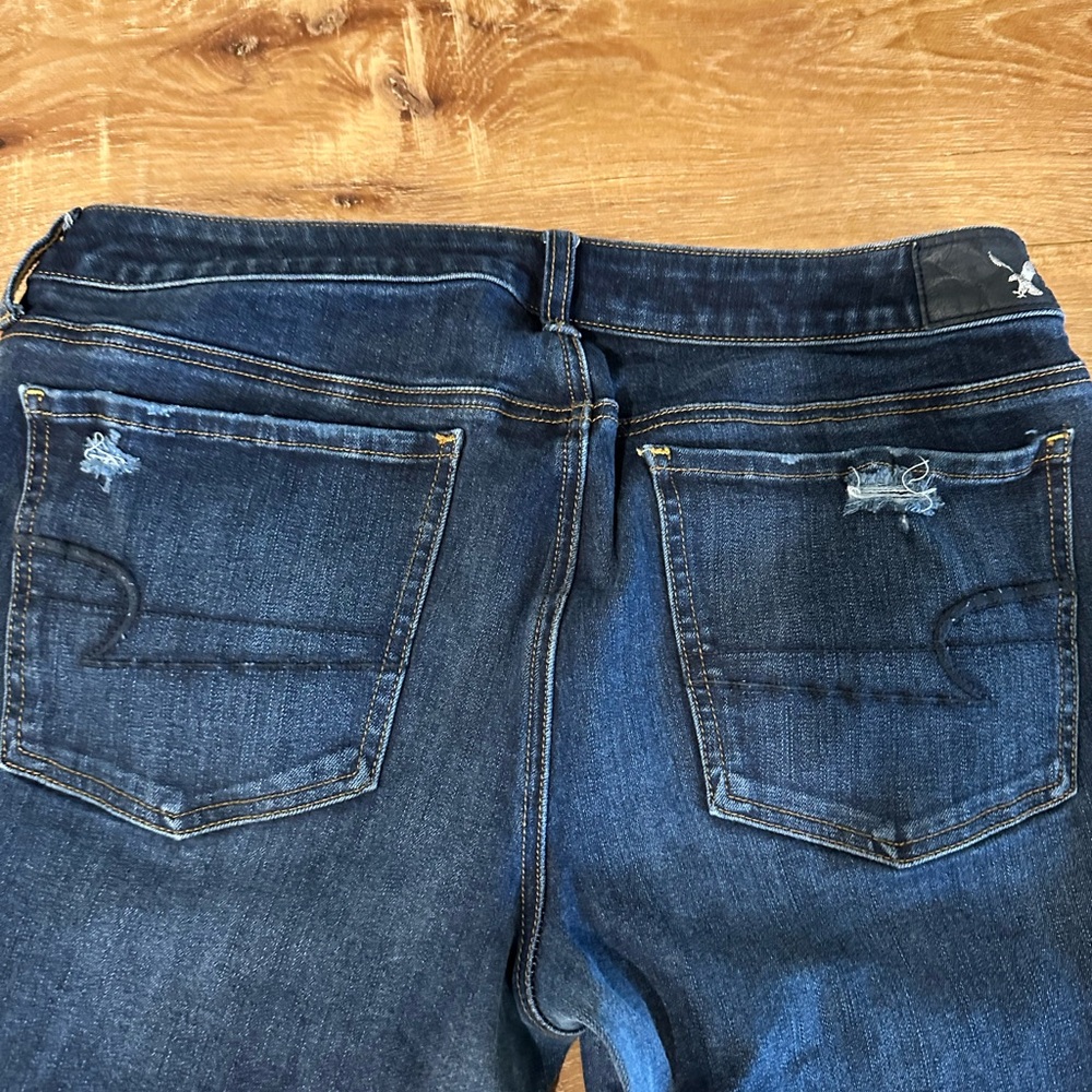 American Eagle Outfitters Dark Blue Distressed Skinny Jeans - Picture 7 of 8